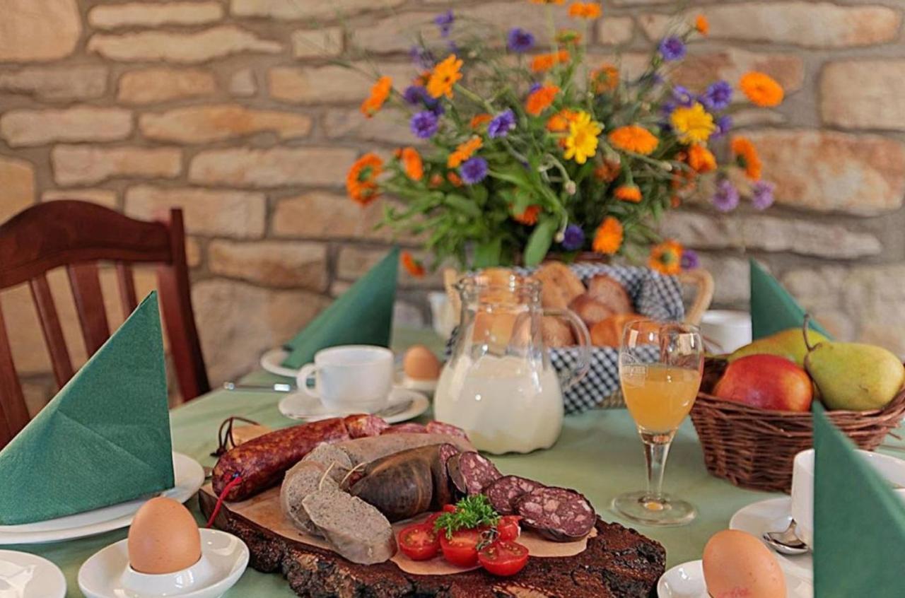 Naturhotel Etzdorfer Hof Schoenburg Екстер'єр фото